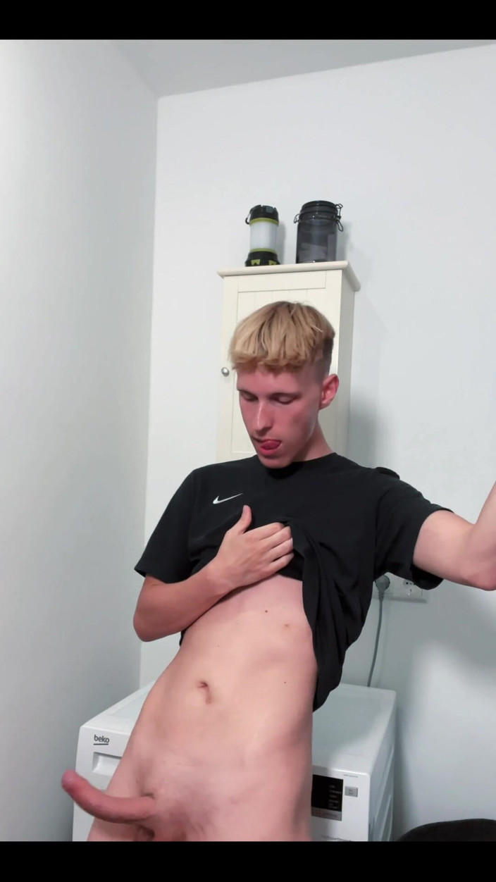 Jaay Jakob: İlk videolardan biri gibi