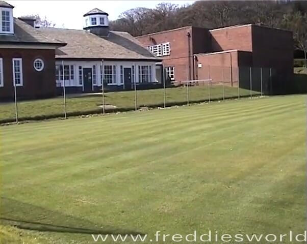 Freddies World: Hot netball player takes dick