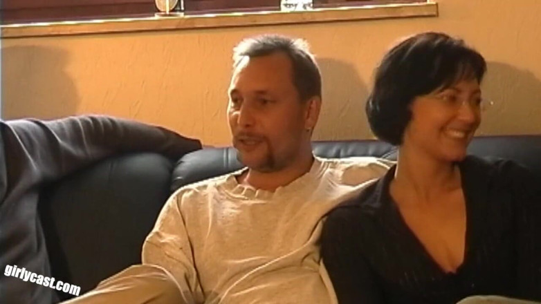 Girlycast: Lisa makes Mannie to a cuckold