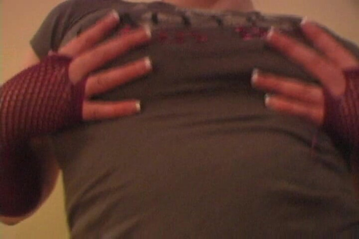 Solo Dream Babes: 独奏梦想女郎：丽兹和她惊人的胸部