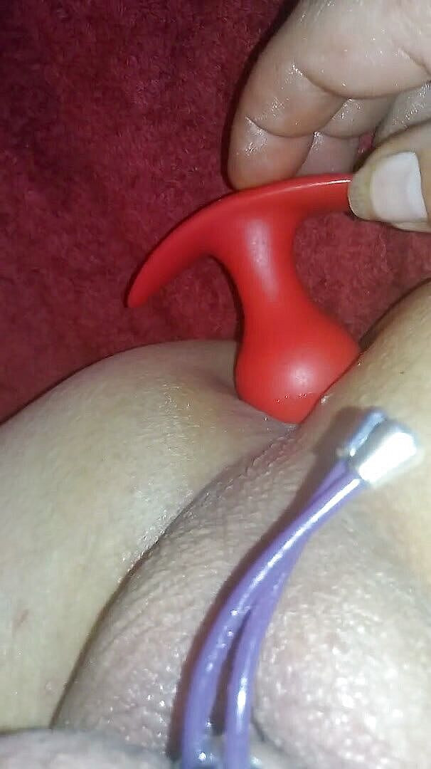 Geilermanny: Гей насолоджується його секс-іграшками