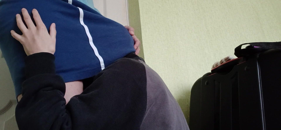Lesbian-illusion: Twee buren verbergen het feit dat ze lesbiennes zijn