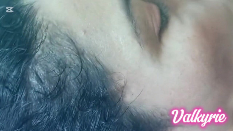 Valkyrieandluigy: Nacida Para Mamar Garganta Profunda Hermosa