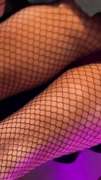 Camila Gaucha No Strip Do Pecado Meia-calca Rasgada, Cigarro E Creampie Final! Completo