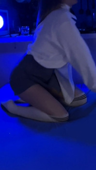Petite Babe in White Knee-socks Are Teasing You Cam 2