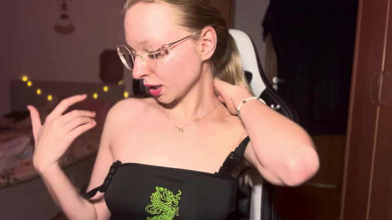 Goddess_Bella_Rae: Wie man von Locktober nach Nnn überwechselt!