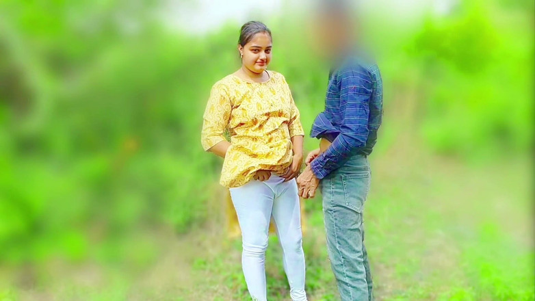 Your_aisha: Video seks awek desi kampung yang cantik buat kali pertama...