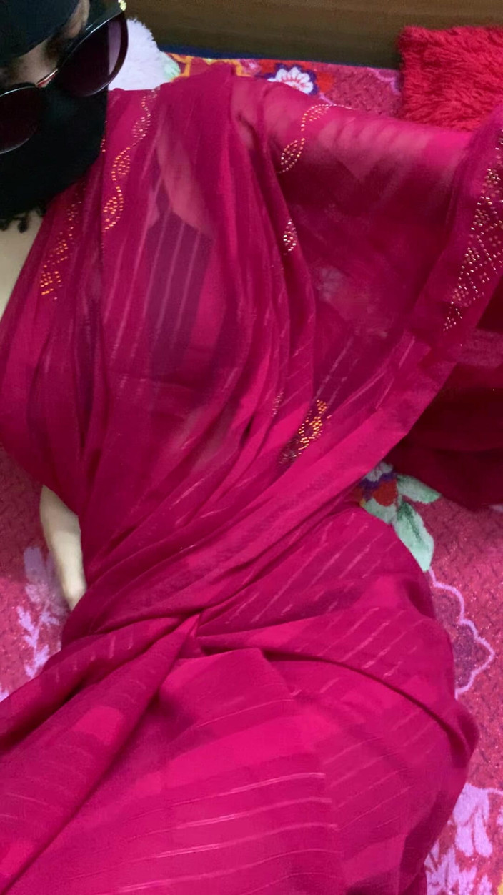 Afterdark affair: कामुक छात्र विशाल काले लंड पर परिहास करता है और अंत में जोरदार चुदाई करता है