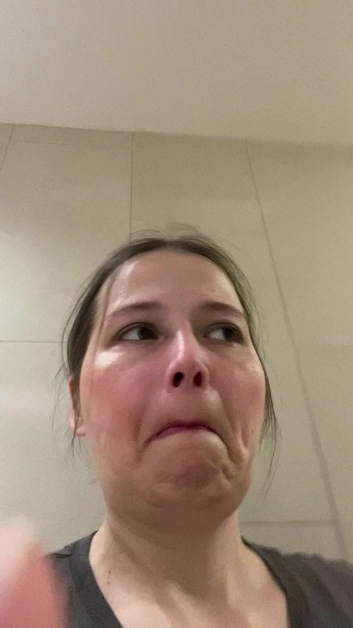 MissChrystalline: Quick Lunchtime Orgasm