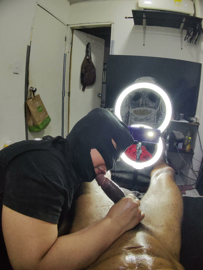 Cum-lobian dickdrainers: Hals-champ, schwarze maske 2