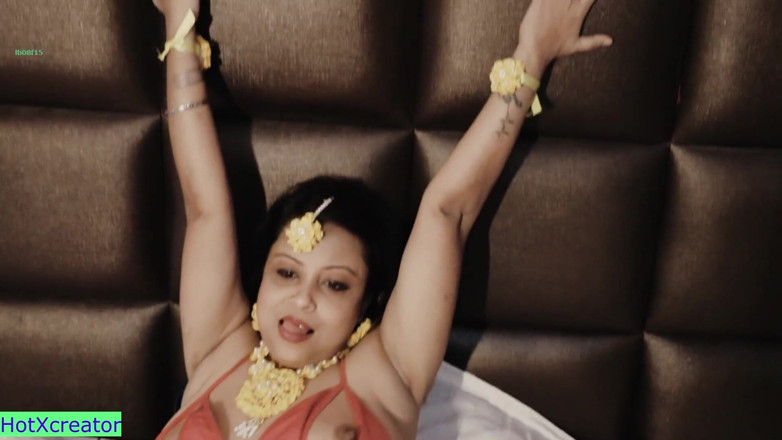 Hot creator: Юный паренек трахает богатую бхабхи! Индийский секс с тинкой