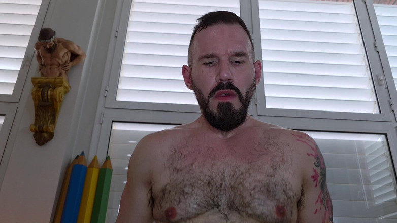 Alessio-Veneziano: Fucked kỹ lưỡng, tràn ngập
