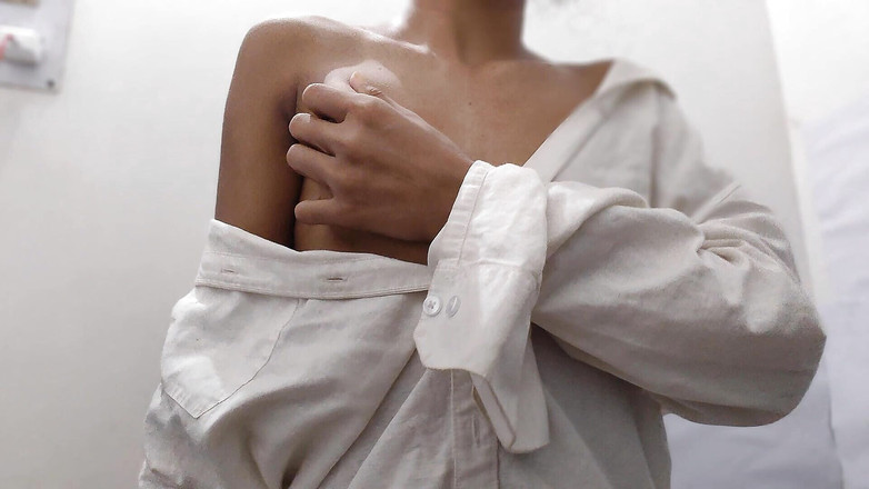 desigirl93: 10代の女の子は、とてもムラムラしているので、朝に完璧なボディを披露します