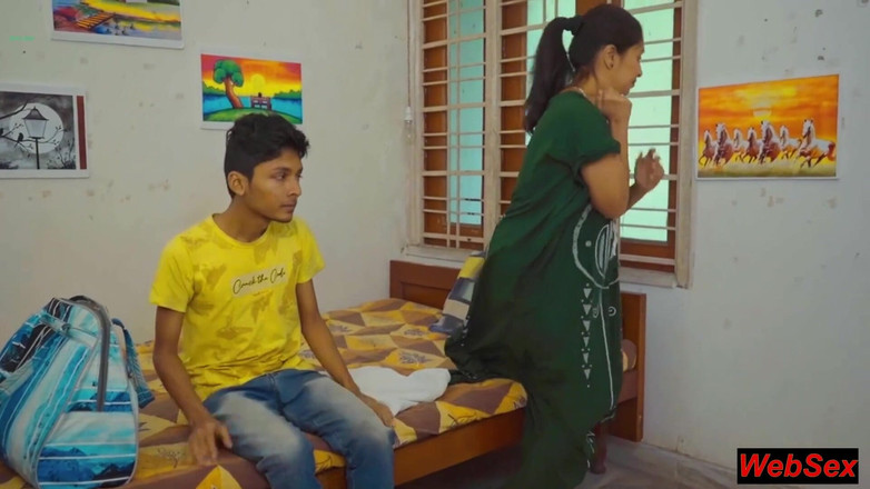 WebSex Premium: Indická náctiletá masérská služba - nejlepší erotický sex