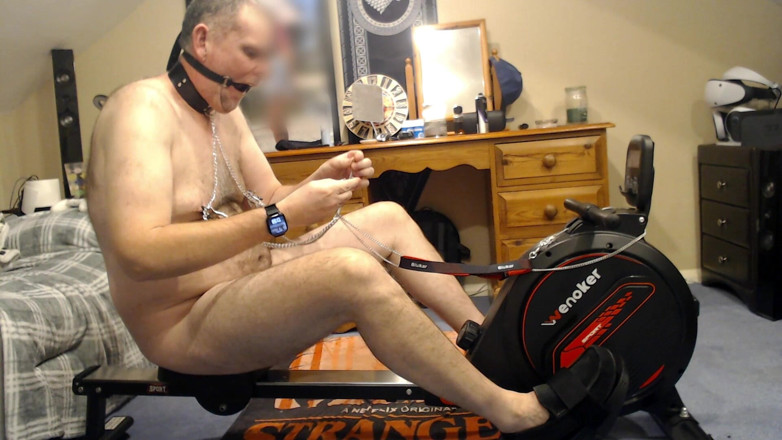 Lovenipclamps: Själv bondage andedräkt spela och spanking