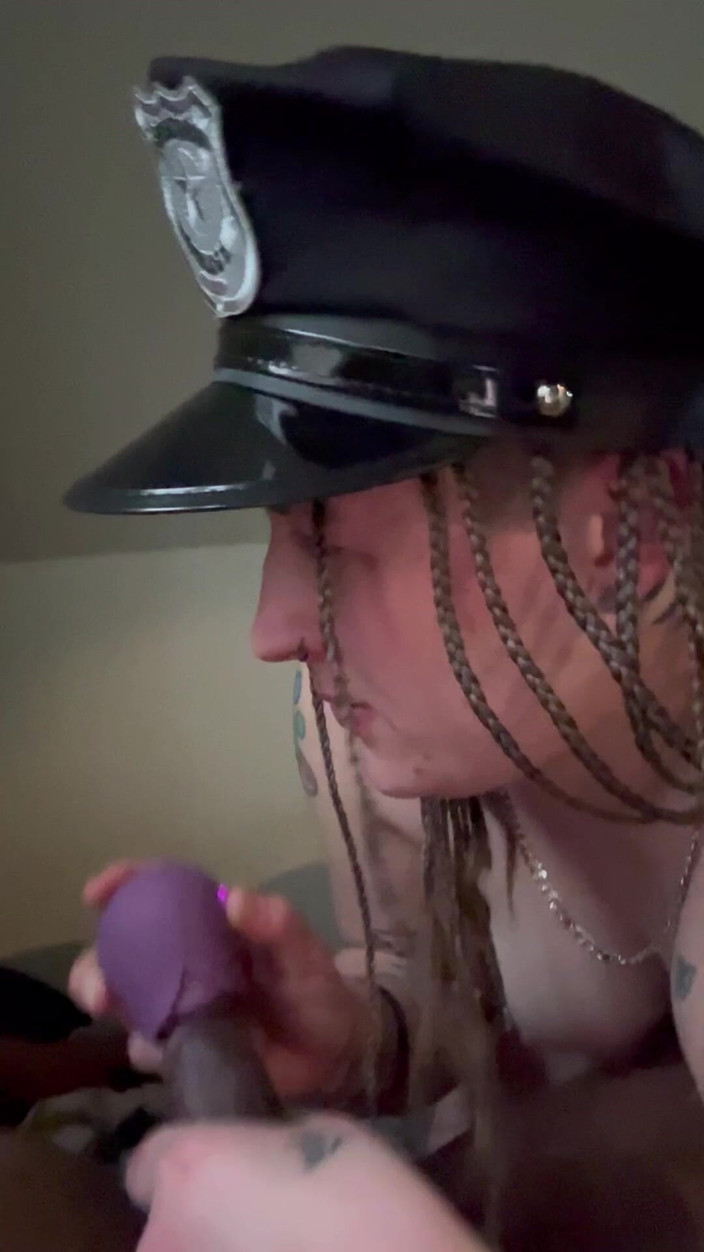 Thekookiejar: Sexy Lady Cop Gets Man to Talk by Sucking His...
