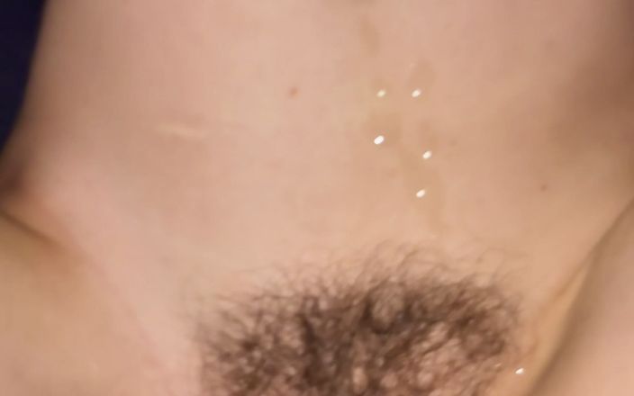 FoxMaidenPanties: 正常位の剛毛マンコブッシュのクイック射精