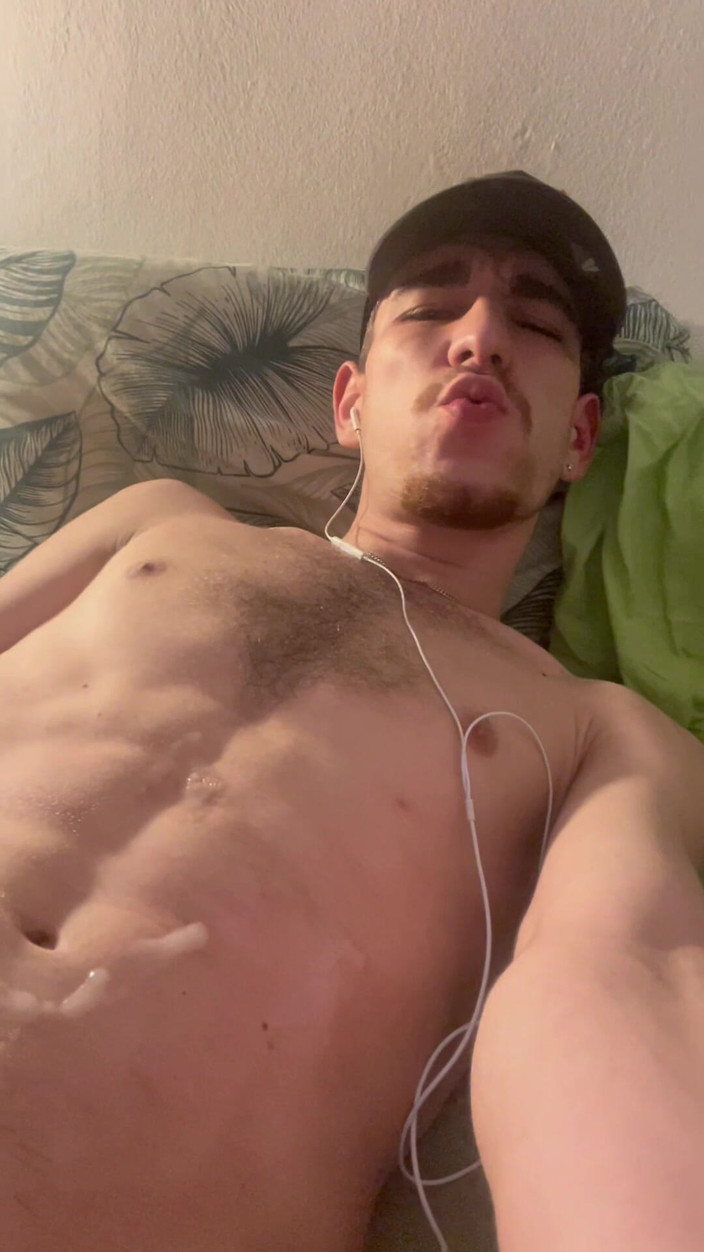 XLNicoo: Edepsizce ve vakit geçiriyor