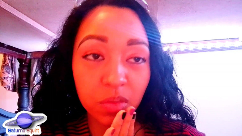 Saturno Squirt: Mokrý orgasmus v hodině zpíjení, musí masturbovat před svým učitelem