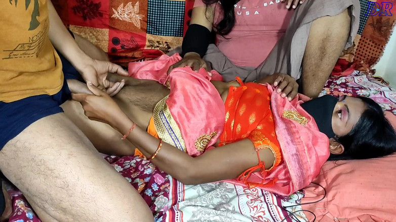 DeepReenu123: Desi indisches bhabhi ne sari Pahanker apni bur apne freund...