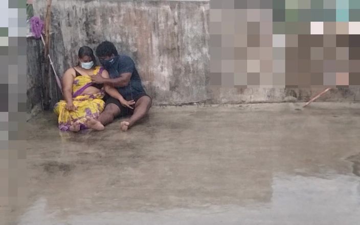 Tamil lesbian: Дощовий секс на терасі
