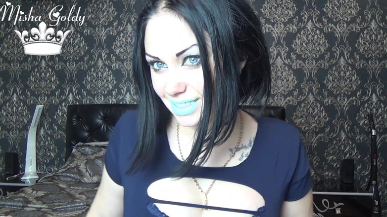 Goddess Misha Goldy: Moje okouzlující modrá rtěnka