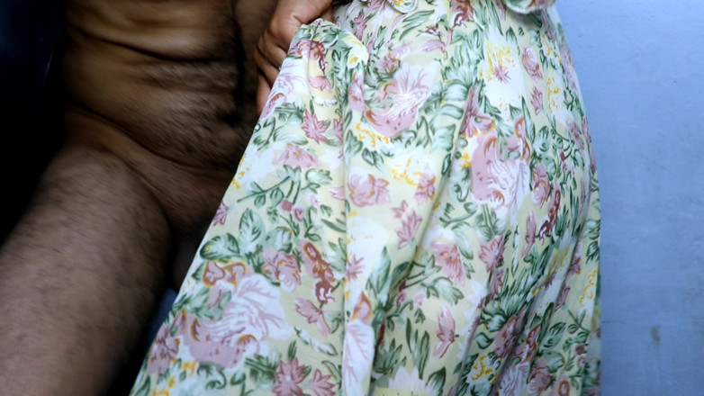 Beatricee: Ngentot berdiri