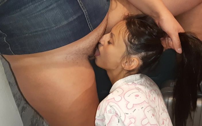 Lesbian-illusion: Sexo apaixonado de duas lésbicas reais depois de uma viagem...