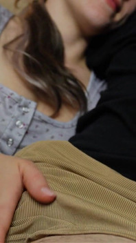 Volevo solo guardare la TV, ma lei aveva altri piani