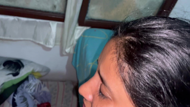 Gilversexy: Avalage de lait et facefucking (vidéo maison très profonde)