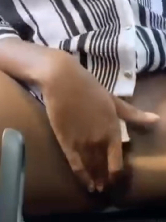 Barqueen: Masturbating Outside in the Car Almost Caught