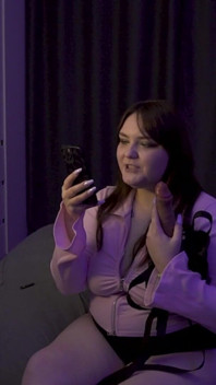 poveste feminizarea soțului - transformarea într-un sissy (1i2) Rus