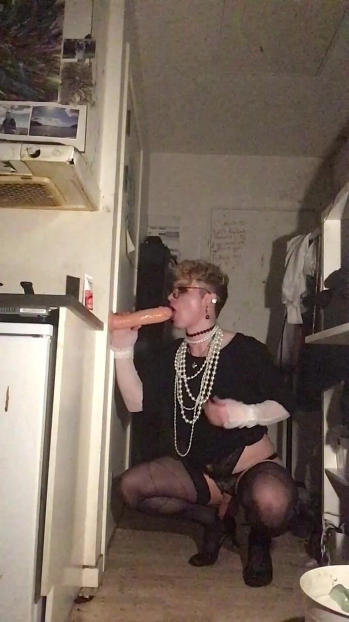 Sissy Cindy Slut: Sissy slyna