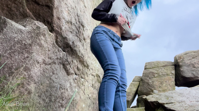 Alice Bean: Road Trip Wetting