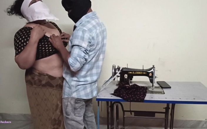 Telugu-fuckers: Telugu komşu teyze neredeyse sikişiyor sonra bluz measorments için terzi...