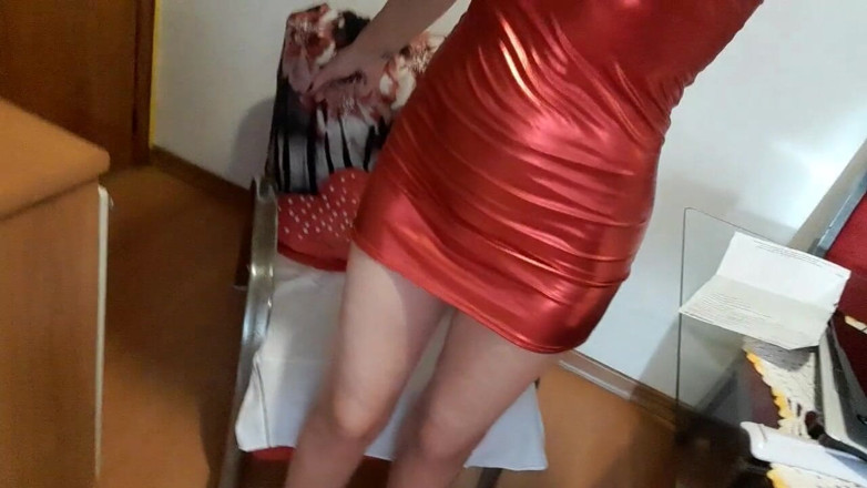 Stefany karoliny: Red high heel wife