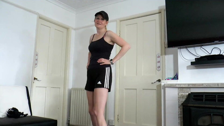 Britishmilf: Stepson Fucks Stepmom's Sweaty Ass