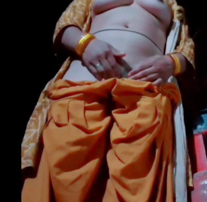 TricolorMusic3: Sexy Village Girl Shoots Her Nude Mms for Hot Boobs