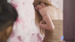 AV Jiali: Nerd arrapata con il controllore del gioco di magia scopa...