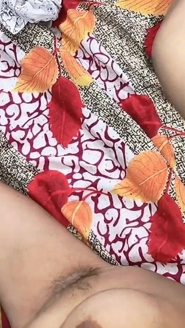 Happyhome: 印度阿姨被她的姐夫肛交导致真正的高潮和喷出
