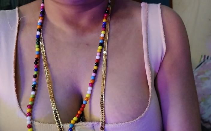 Anar Kali: Preliminari sexy signora che succhia il suo patrigno