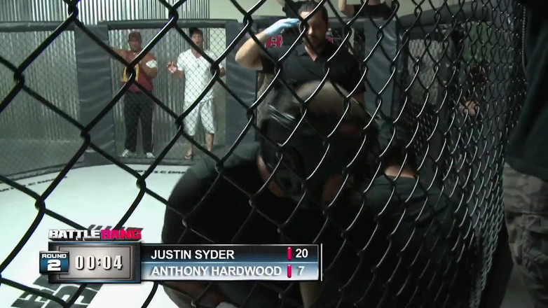 Super boobs LTG: La mora lexi summers con grandi tette viene scopata nel...