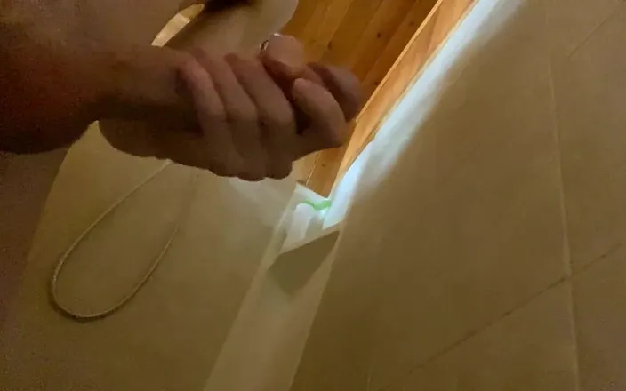 qaz11: Handjob on camera-52