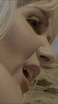 Blowjob Und Anal Im Pool