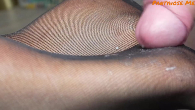 Pantyhose me porn videos: kaale baal vaali Stephania ki pentihoj phat jaati hai khuli...