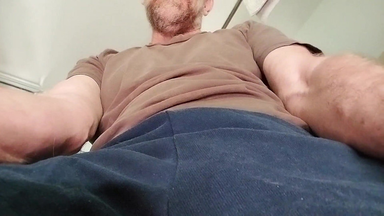 Hairyartist: Klusjesman Interview