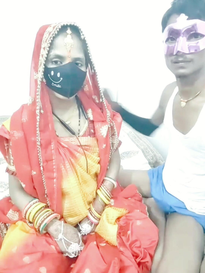 Nisha bhabhi ki chudai: Efter Karwachauth make knulla min mun.