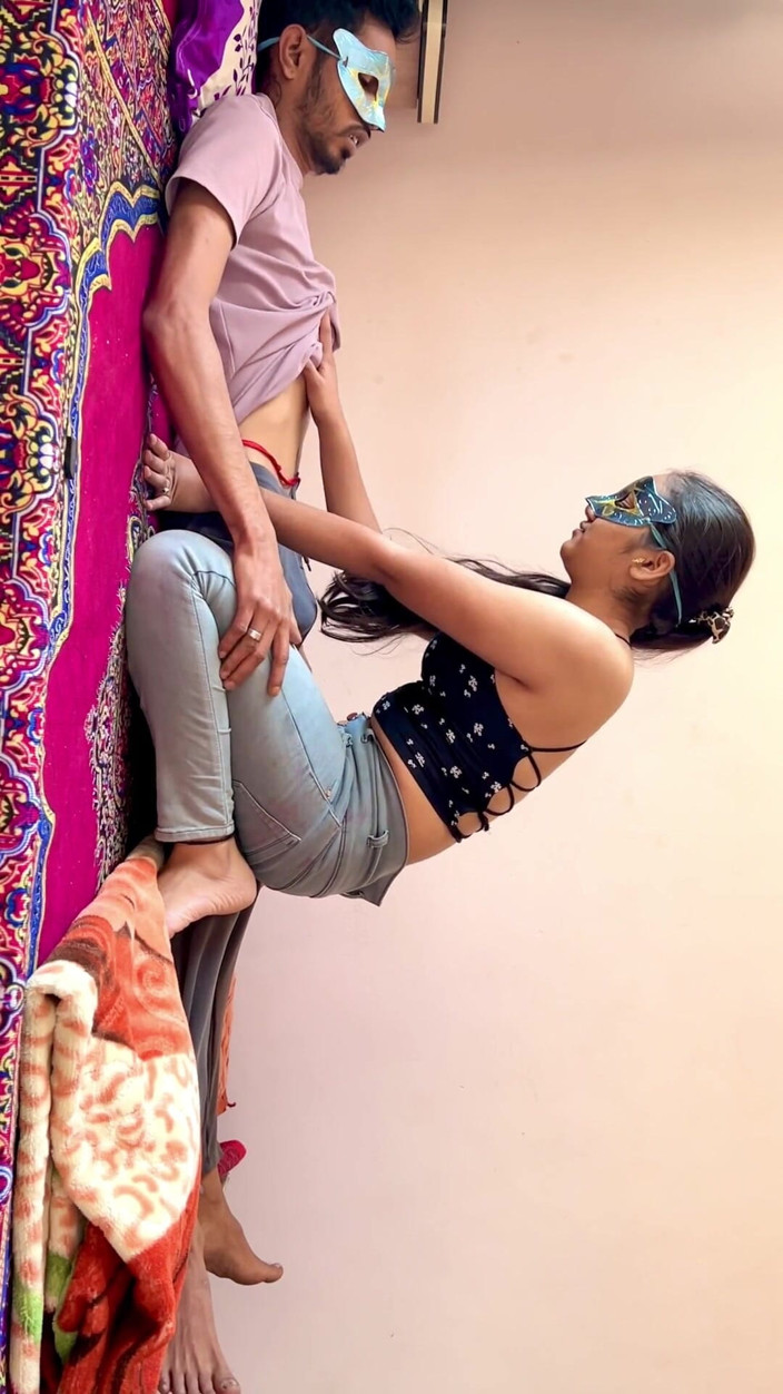 vinu5460: 19 saal ki kamsin garlaphrend ke saath seks