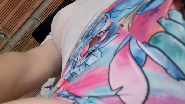 Yulieth Gomez: İçine boşalma lütfen! Sadece kremsi amcığını ov!