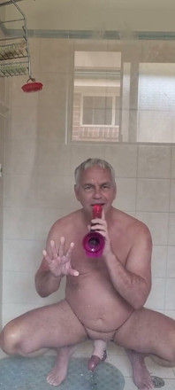 Yeni gökkuşağı dildo